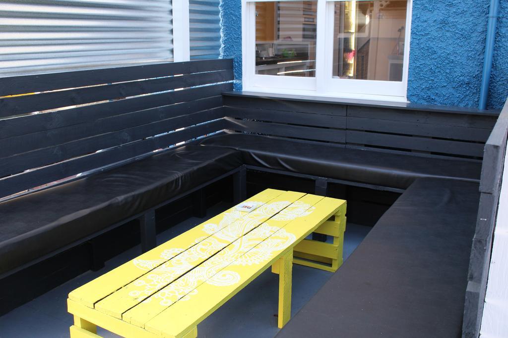 Crash Palace Backpackers Rotorua Exterior photo